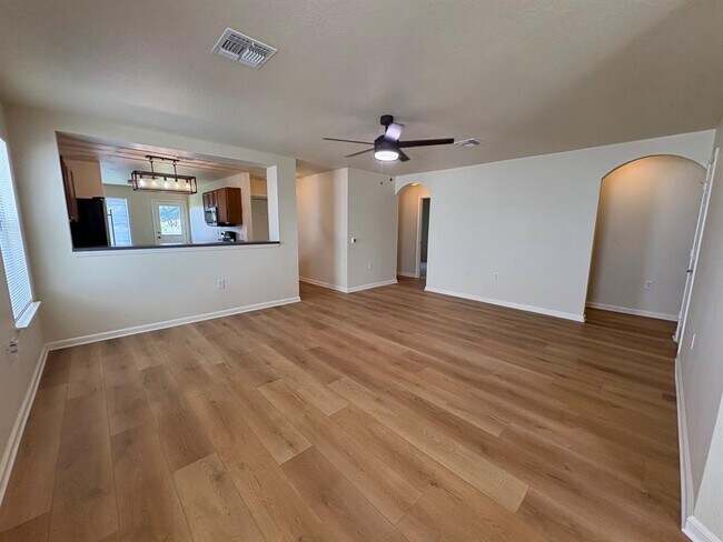 Photo - 1429 Coriander Dr