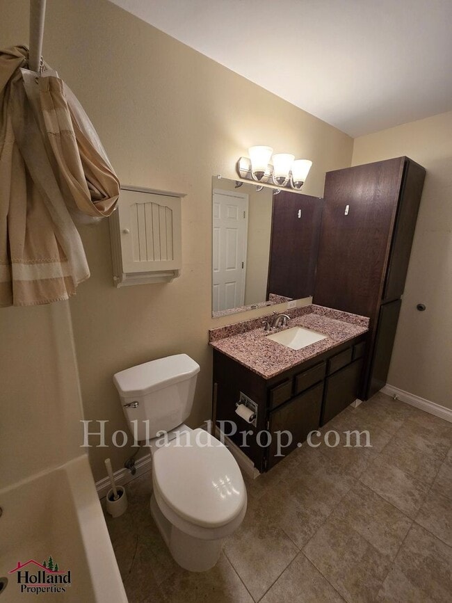 Photo - Charming 1-Bedroom Condo in a Quiet, Desirable Community ** Comimg Soon!**