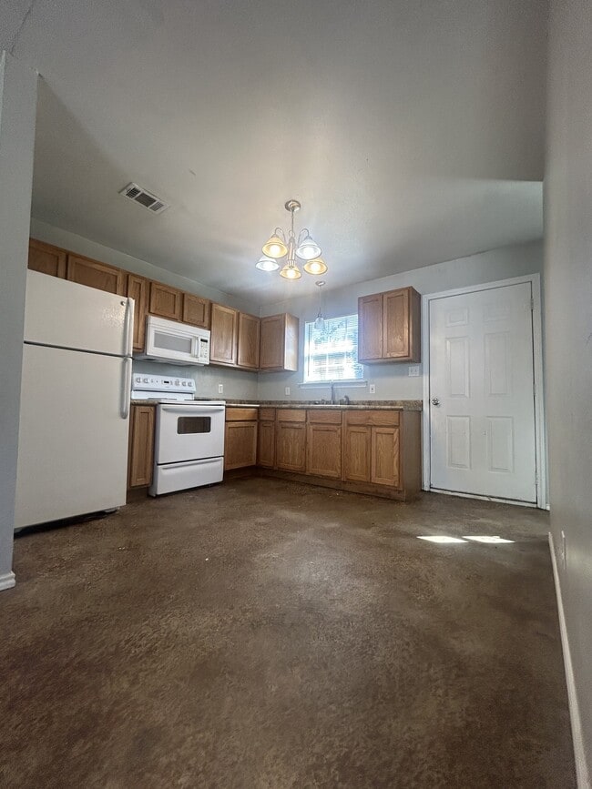 Photo - 11910 Fairview St