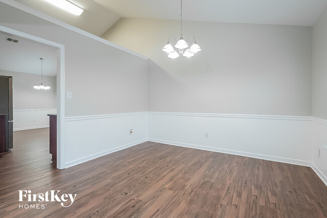 Photo - 6402 Estes Ct House