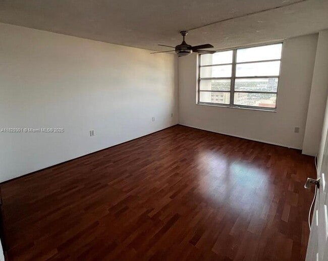 Photo - 2 bedroom in Aventura FL 33160