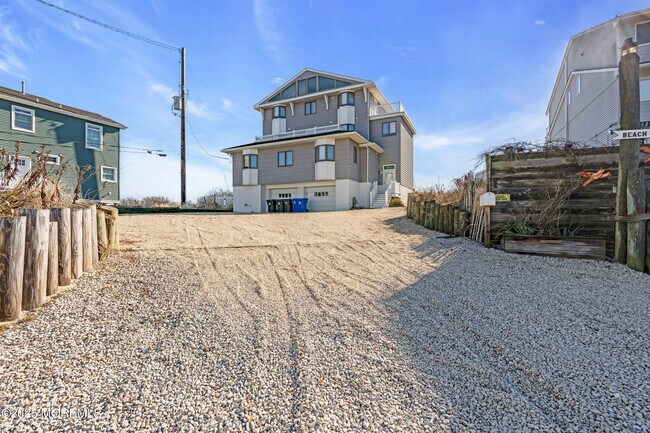 2 Dune Terrace