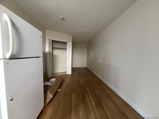 Photo - 22 Armington St Unit 25