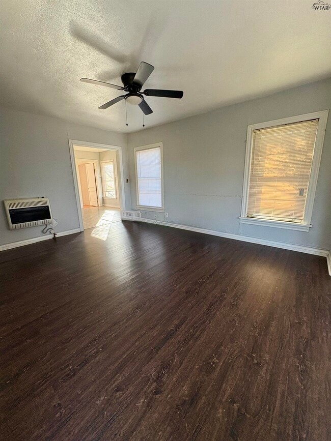 Photo - 1651 Wilson Ave