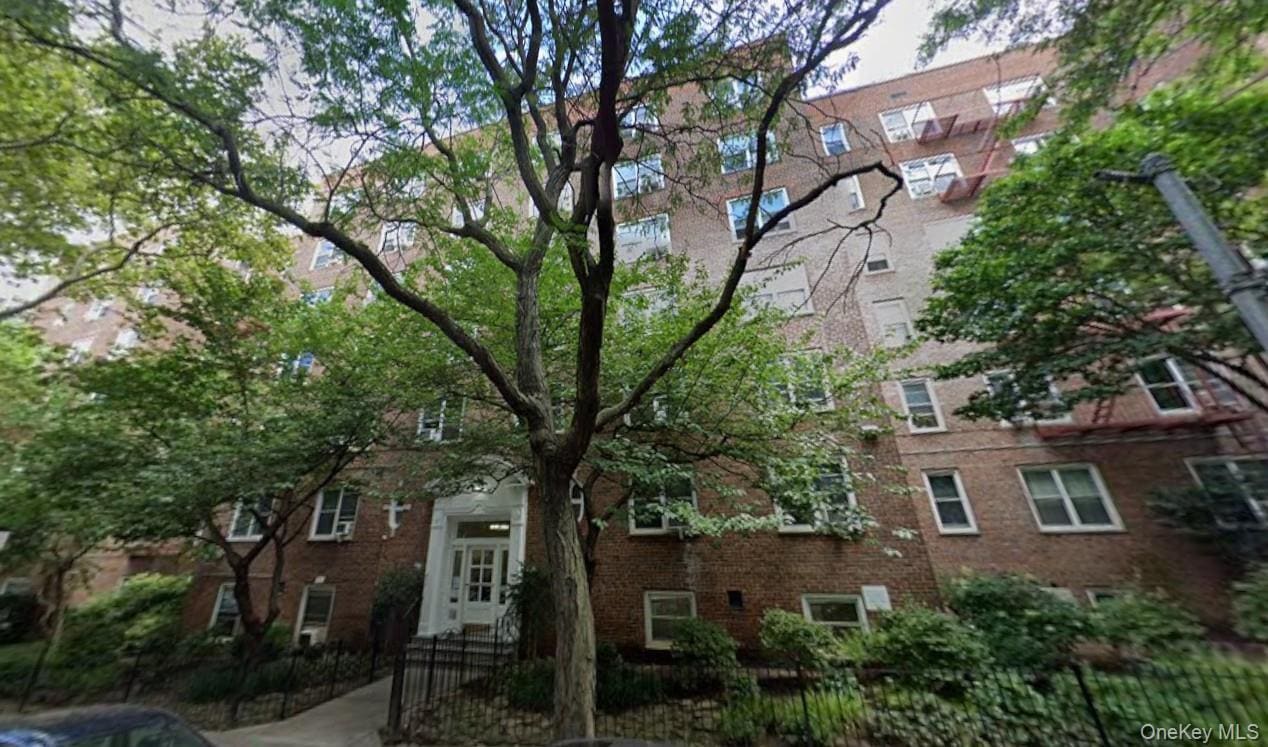 Photo - 34-15 74th St. Unit 2K