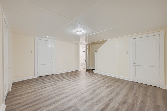 Photo - 3220 Sequoia Ave