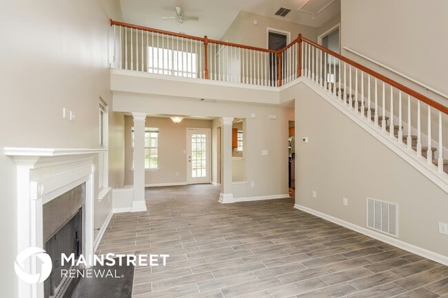 Photo - 412 Windstream Dr SW