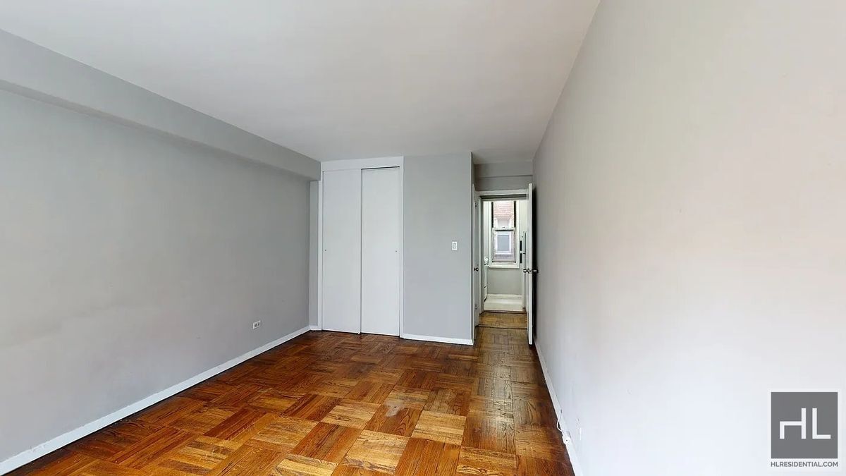 Photo - East 58th Street Unidad 1B