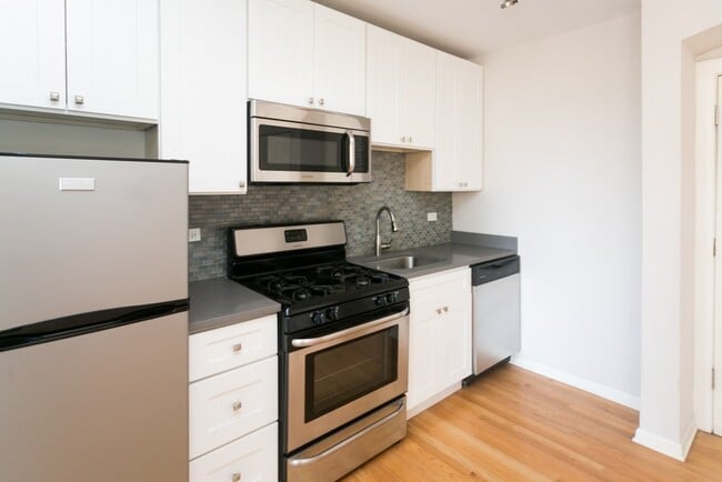Photo - 2852 W Palmer St Unit 602