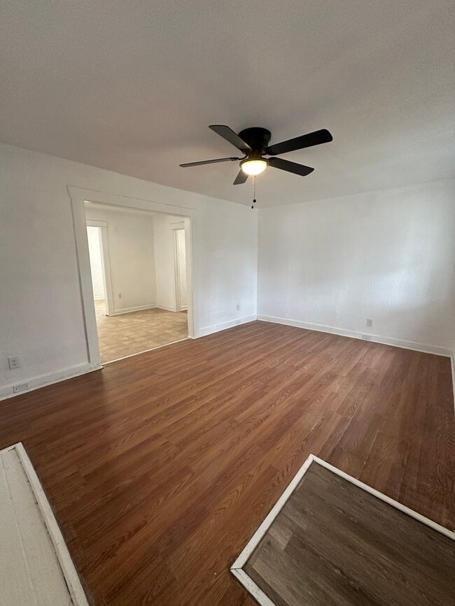 Photo - Cute 2 bed 1 bath Home