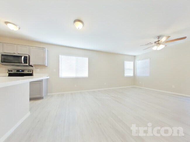 Photo - 1368 S 228th Dr