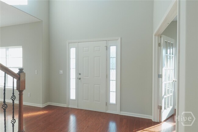 Photo - 25 Litchfield Dr