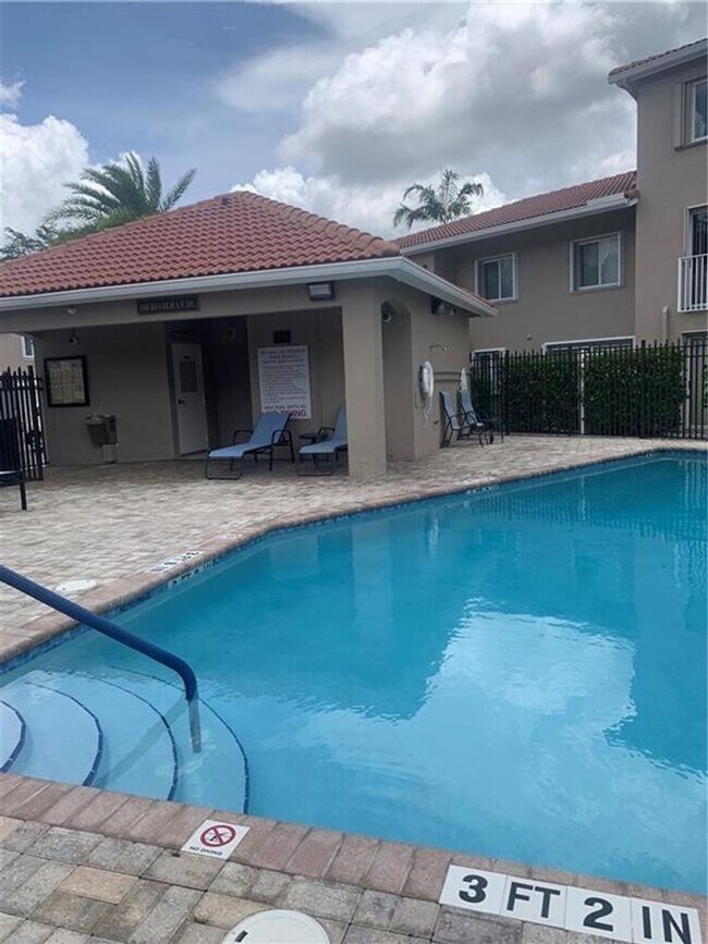 Photo - 103 Riviera Cir