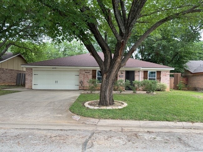 Building Photo - 6415 Elm Springs Dr