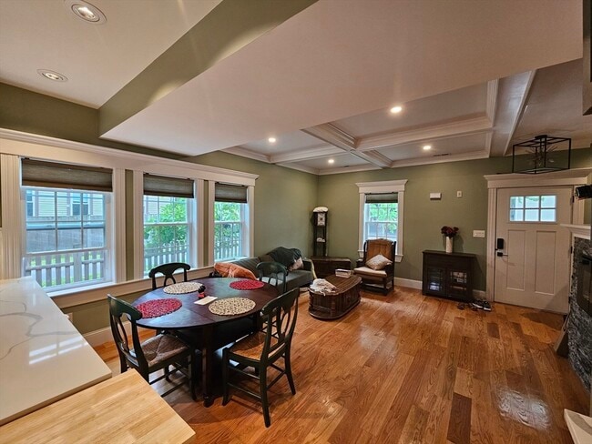 Photo - 106 Bridge St