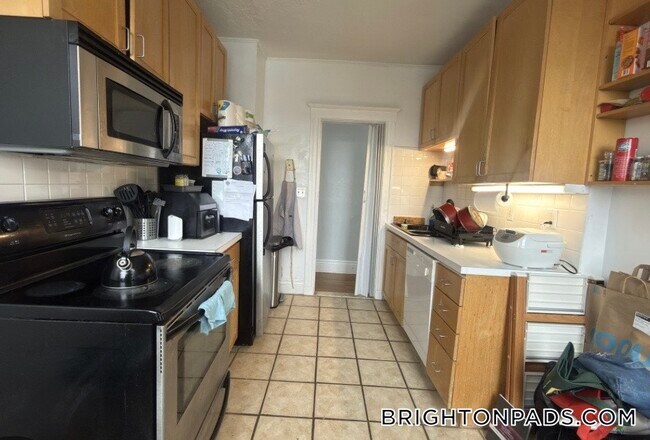 Photo - 1746 Commonwealth Ave Unidad 12A