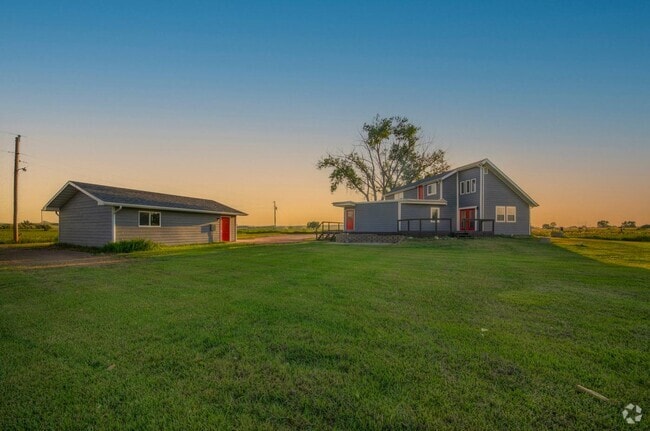Building Photo - 15555 E Highway 44 Rental