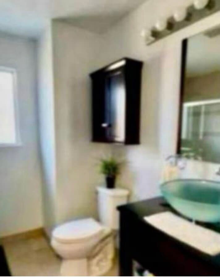 Photo - 2828 Hillcrest Ave