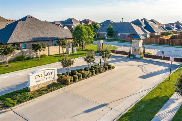 11621 Parade Dr