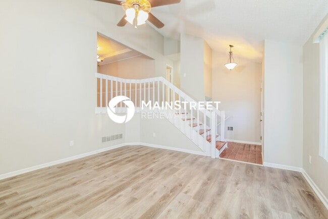 4 Bedroom Pet-Friendly Home in GRANDVIEW, MO with Main Street Renewal