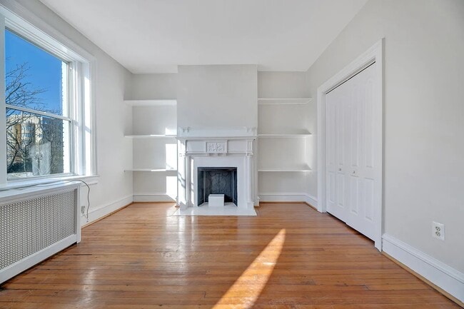 Photo - 1519 Park Rd NW Unit 302