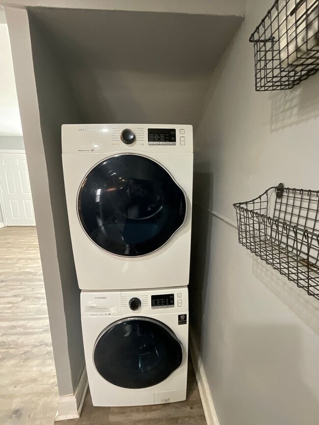 Photo - H St/Kingman Park - Renovated 1 bedroom