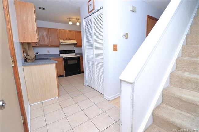 Photo - 482 Lake Ave Unidad 4