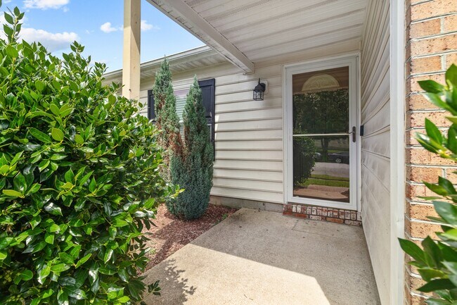 Photo - 3409 Woodbaugh Dr