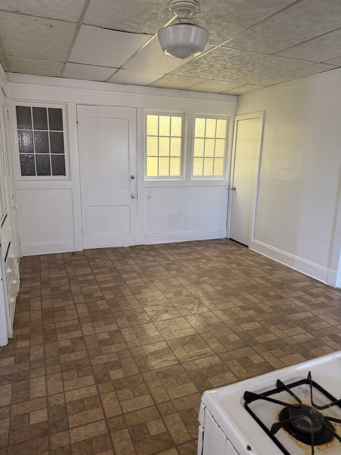 Photo - 15753 Broadway Ave Unit One bed room @ 2nd floor
