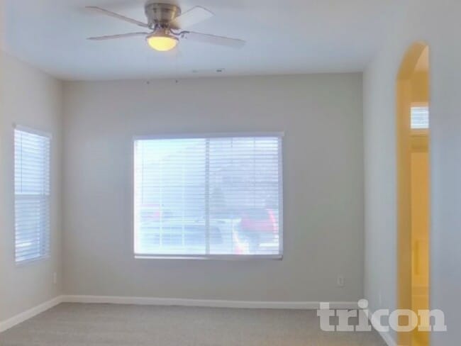 Photo - 9615 Stoney Creek Way