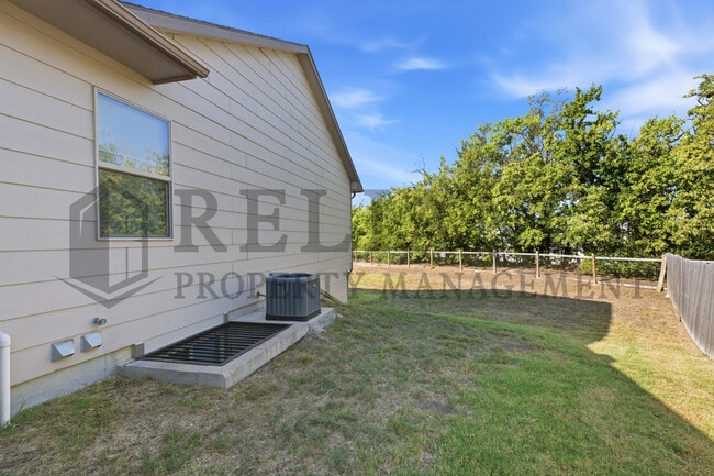 Photo - 2204 E Quivira St
