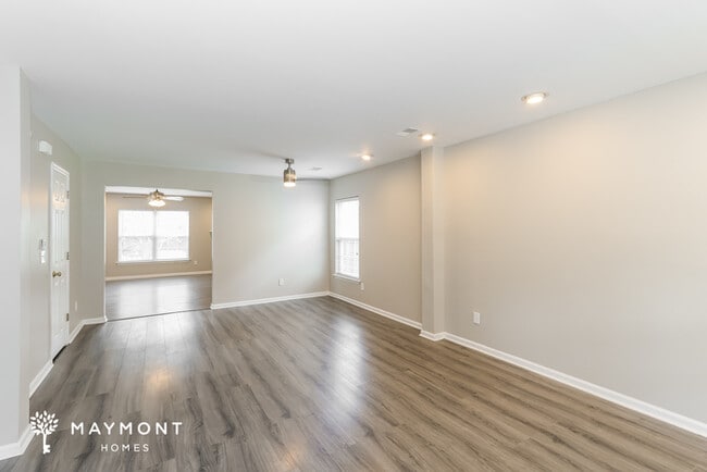 228 Myrtle Way