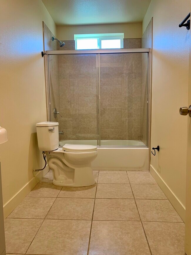 Photo - 1417 W 81st St Unidad 1417