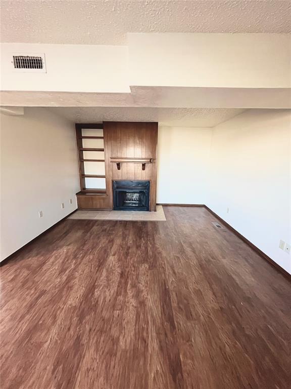 Photo - 300 Chalmette Dr Unidad c