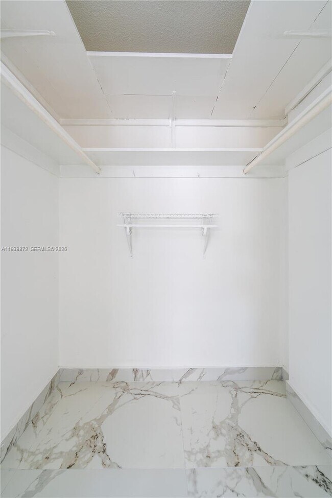 Photo - 720 Collins Ave Unit 208