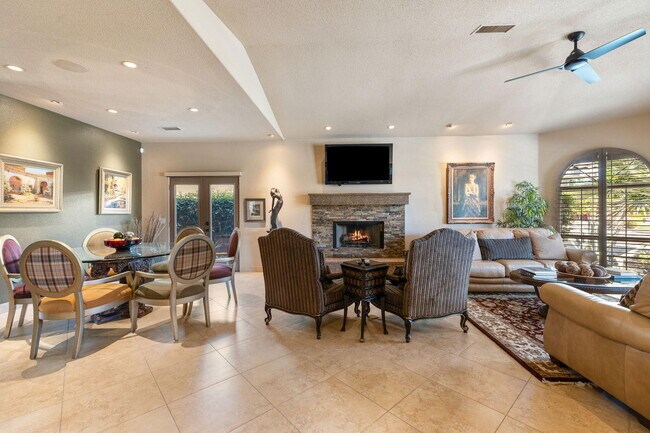 Photo - 44401 Kings Canyon Ln