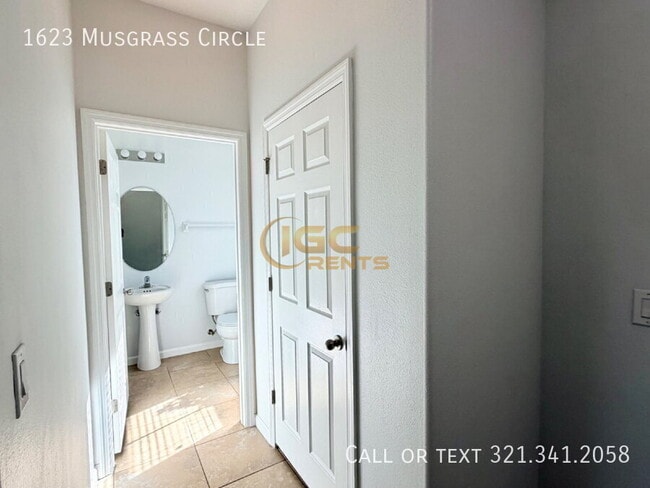 Photo - 1623 Musgrass Cir