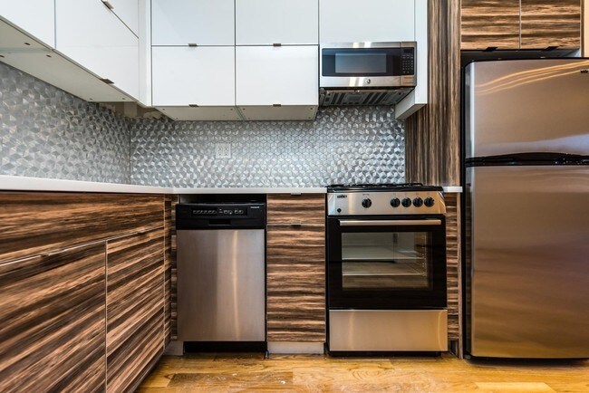 Photo - 181 Palmetto St Unit 1-R