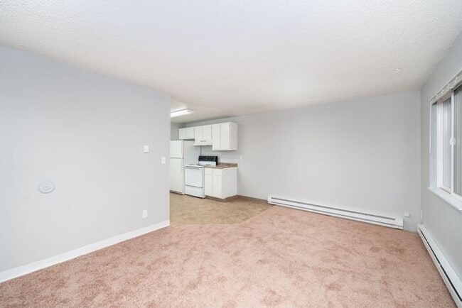 Photo - 1st Month FREE!!! 1 Bedroom minutes away from Downtown! Pets OK!