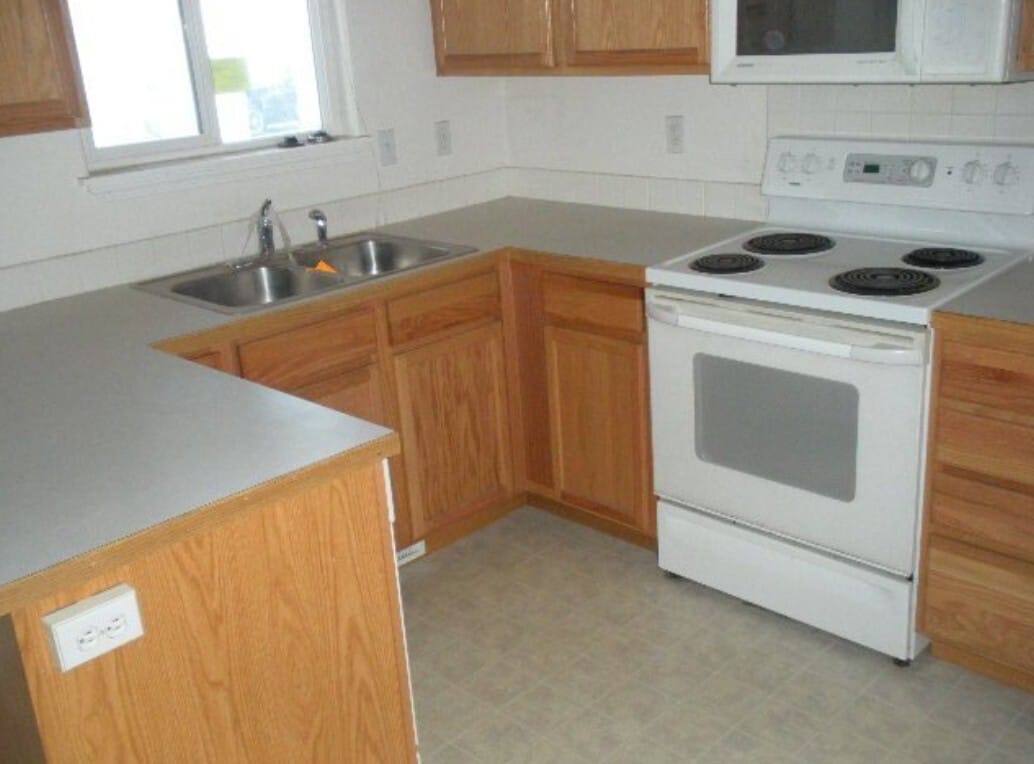 Photo - 697 W 8th S St