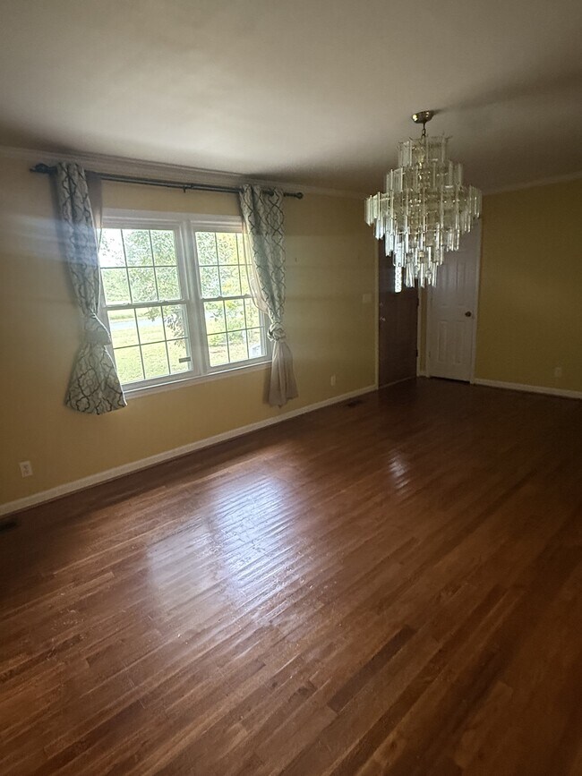 1941 Maple St