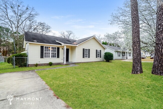 Photo - 709 Rockhaven Dr