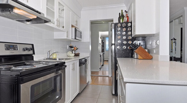 Seaside Plaza - Seaside Plaza Unit 00404