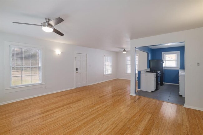 Photo - 1504 Juliet St