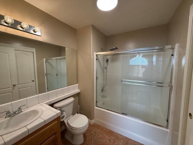 Photo - Spacious home with Solar! MOVE IN SPECIAL