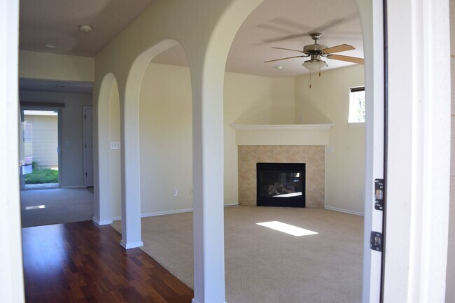 Photo - South Corvallis Home In Willamette Landing!