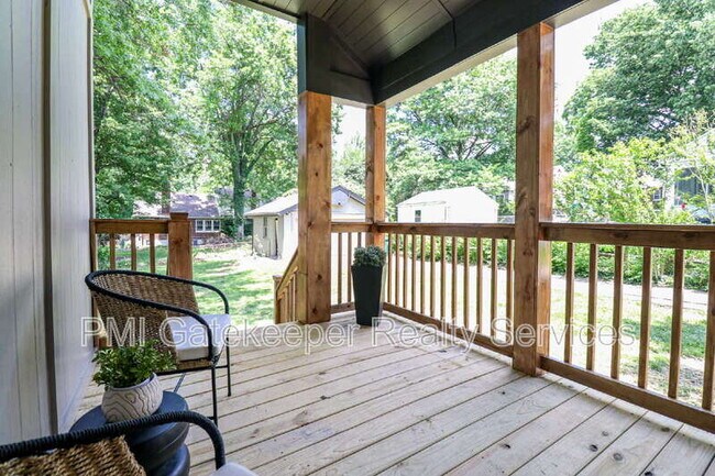 Photo - 3020 Daytona Ave