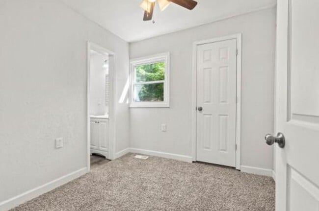 Photo - 4407 Wayne Ave
