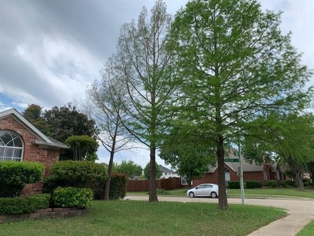 Photo - 2210 Meredith Ln