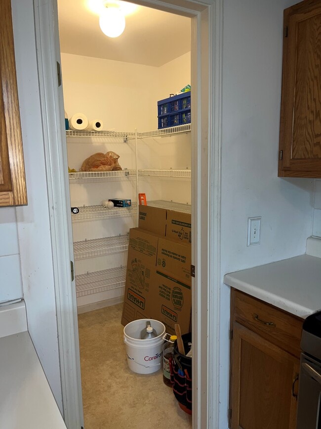 Photo - 1006 Butternut Ln Unit C